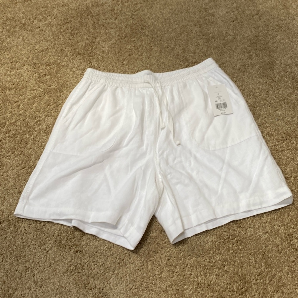 Kim Rogers White Elastic Waist Pocket Shorts
